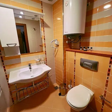 Апартамент Exclusive Private In The Emerald Complex