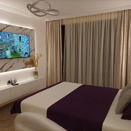Апартамент Exclusive Private In The Emerald Complex