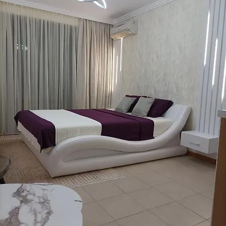 Апартамент Exclusive Private In The Emerald Complex Равда